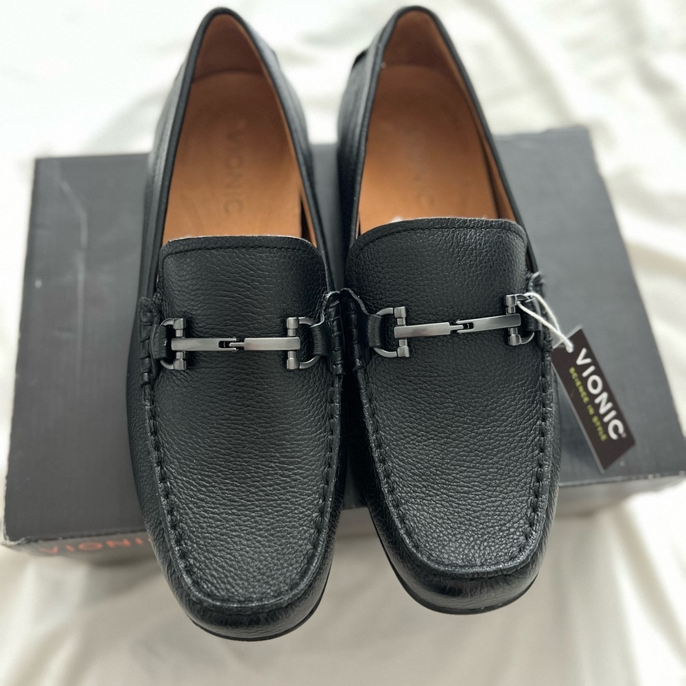 Vionic Mason Driving Moc Black Leather
